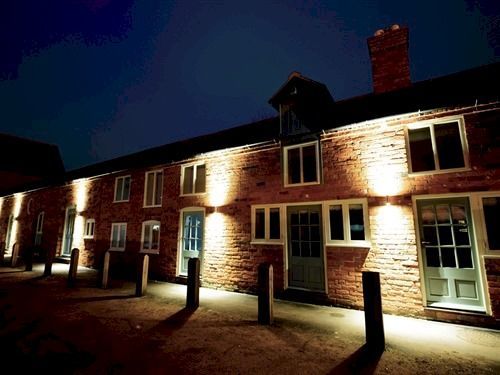 The Coaching Barns Motel Wem Buitenkant foto